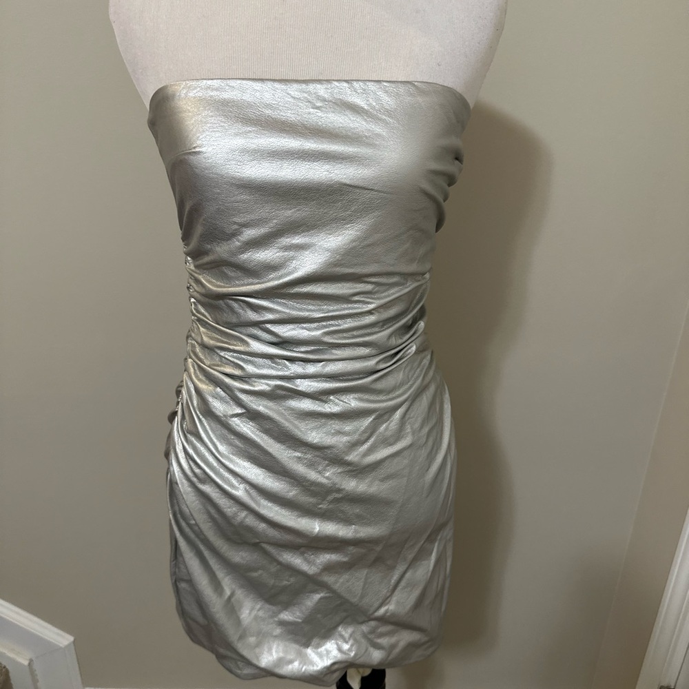 NIA Vegan Leather Elegant Silver Strapless Dress